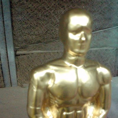 CARVE KEN DOLL INTO OSCAR STATUE AND PAINT